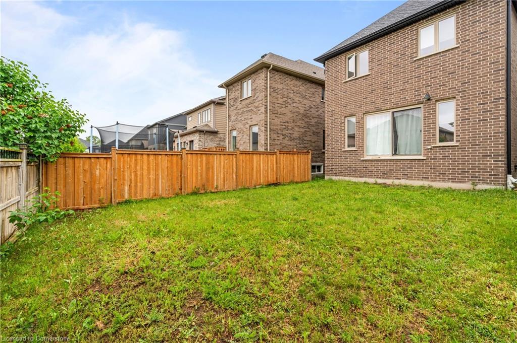 47 Pondcliffe Drive, Kitchener, ON - Outdoor