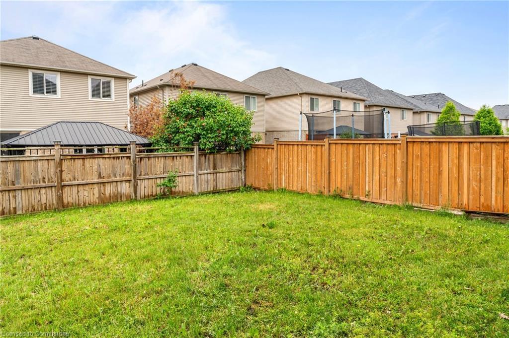 47 Pondcliffe Drive, Kitchener, ON - Outdoor