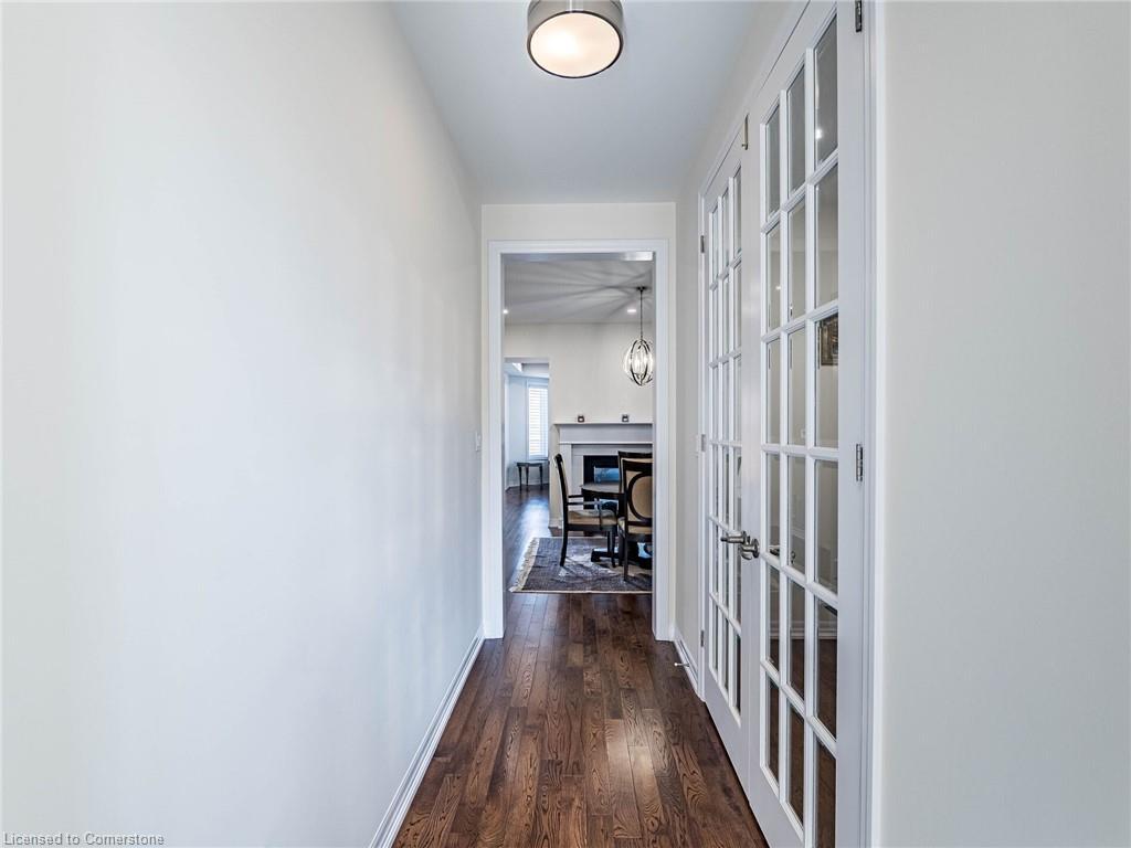 323 Harold Dent Trail, Oakville, ON - Indoor Photo Showing Other Room