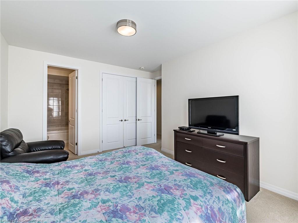 323 Harold Dent Trail, Oakville, ON - Indoor Photo Showing Bedroom