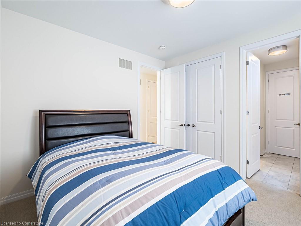 323 Harold Dent Trail, Oakville, ON - Indoor Photo Showing Bedroom