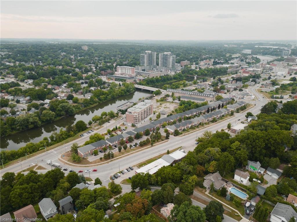72-250 Ainslie Street S, Cambridge, ON - Outdoor With View