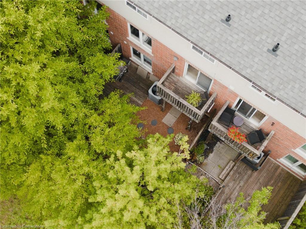 72-250 Ainslie Street S, Cambridge, ON - Outdoor