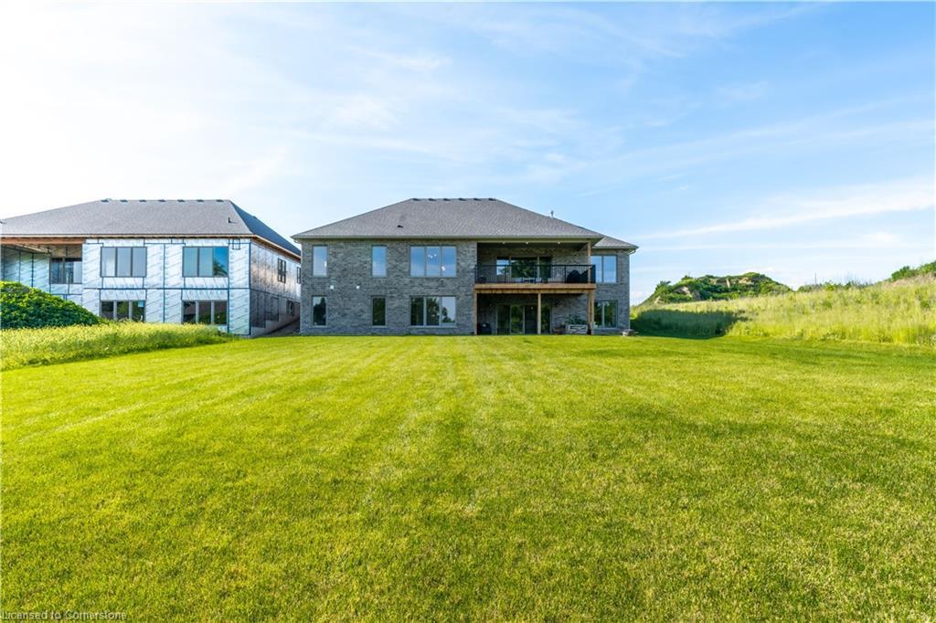 21 Hudson Drive, Brantford, ON - Outdoor