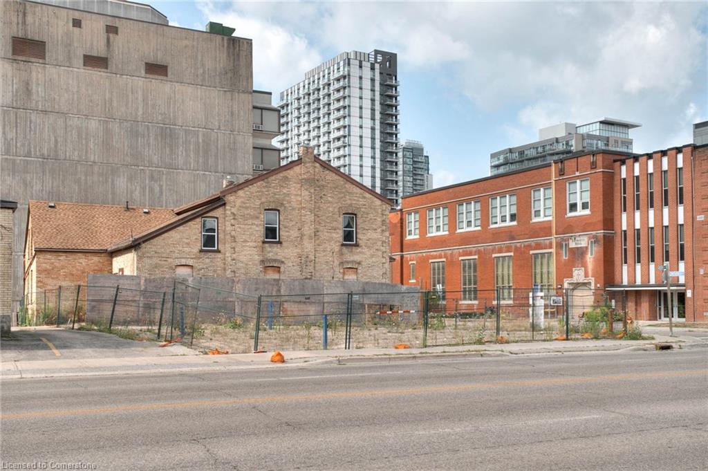 21 Weber Street W, Kitchener, ON