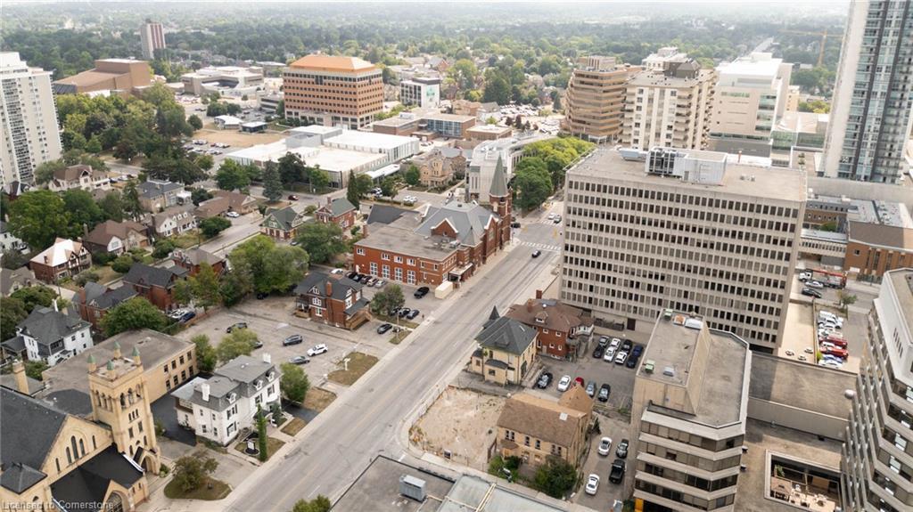 21 Weber Street W, Kitchener, ON