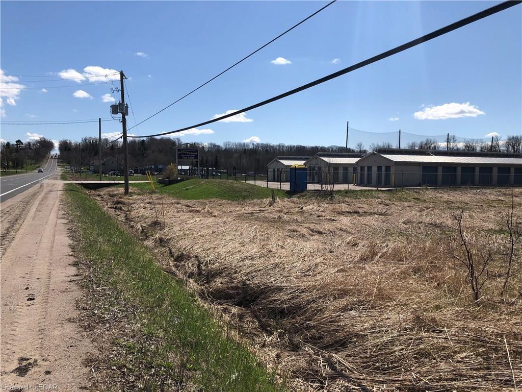 476 Penetanguishene Road, Springwater, ON