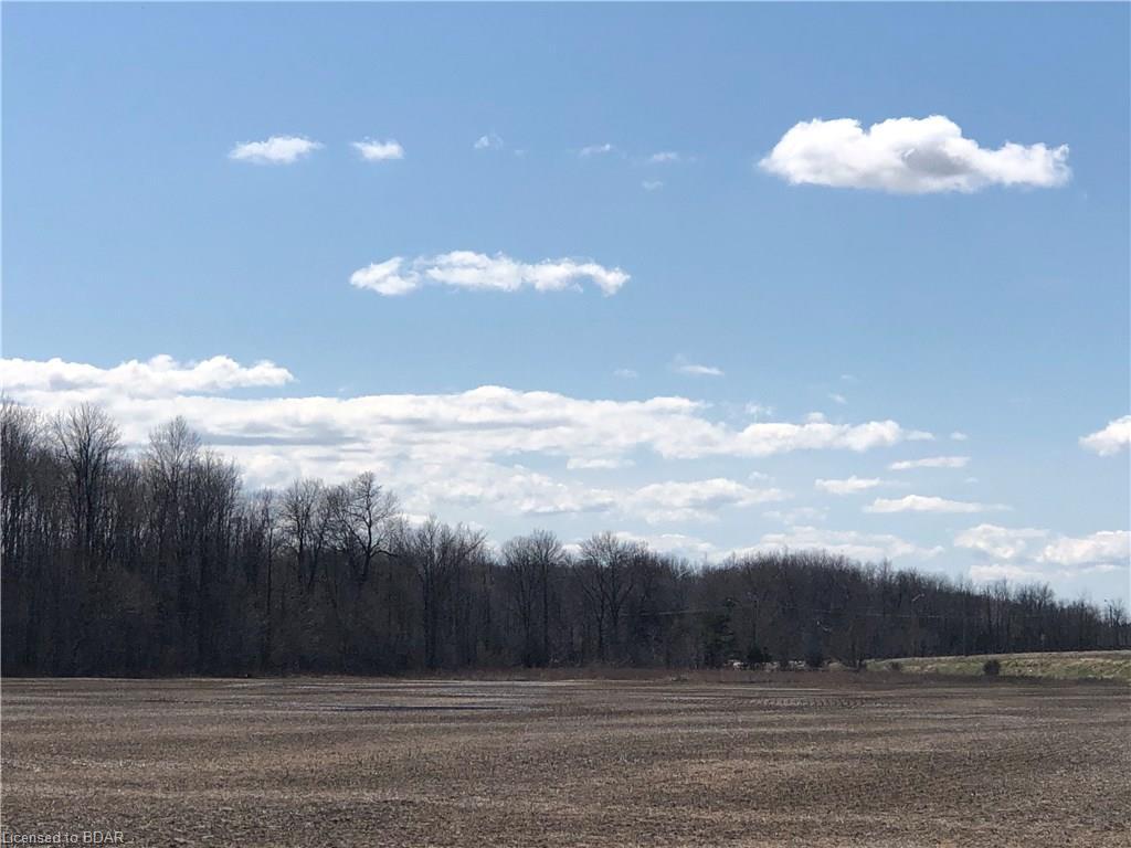 476 Penetanguishene Road, Springwater, ON