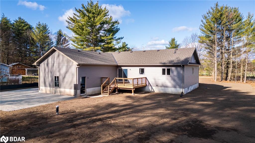 6121 Concession Rd B-C, Ramara, ON - Outdoor With Deck Patio Veranda