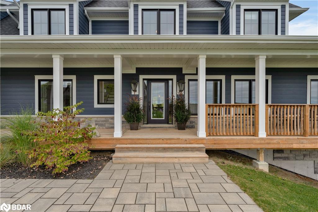 28 Thoroughbred Drive, Oro-Medonte, ON - Outdoor With Deck Patio Veranda With Facade