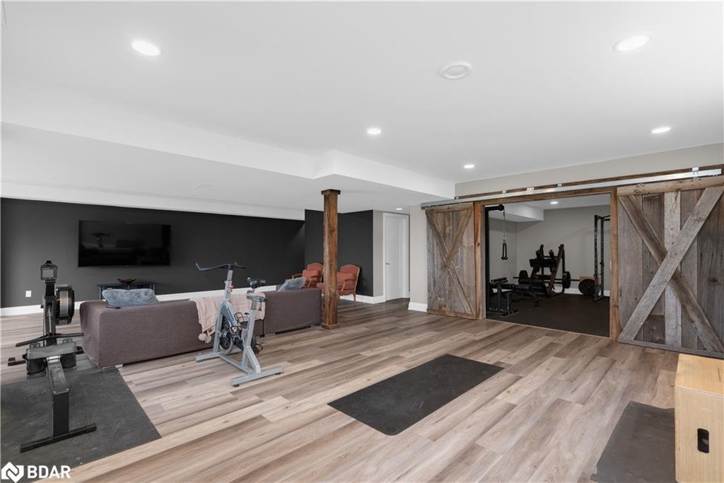 28 Thoroughbred Drive, Oro-Medonte, ON - Indoor