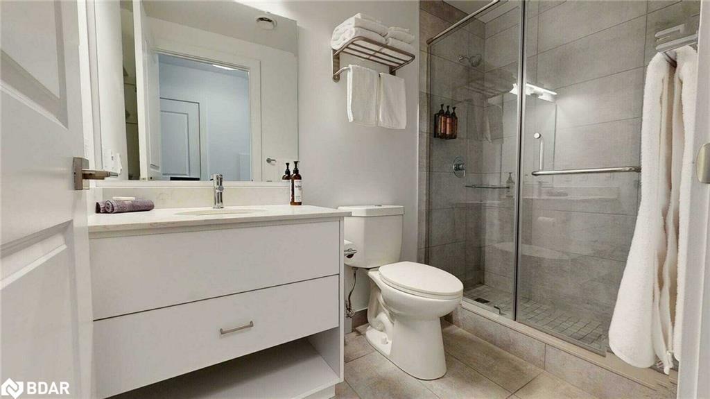 603-15 Glebe Street, Cambridge, ON - Indoor Photo Showing Bathroom