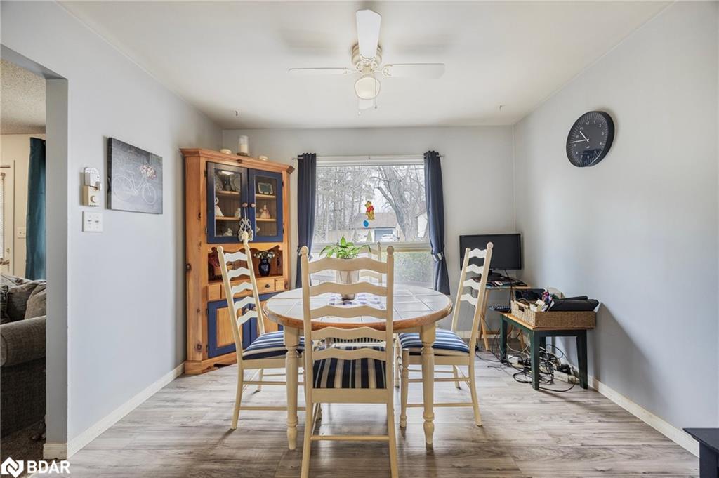 771 Roberts Road, Innisfil, ON - Indoor Photo Showing Dining Room