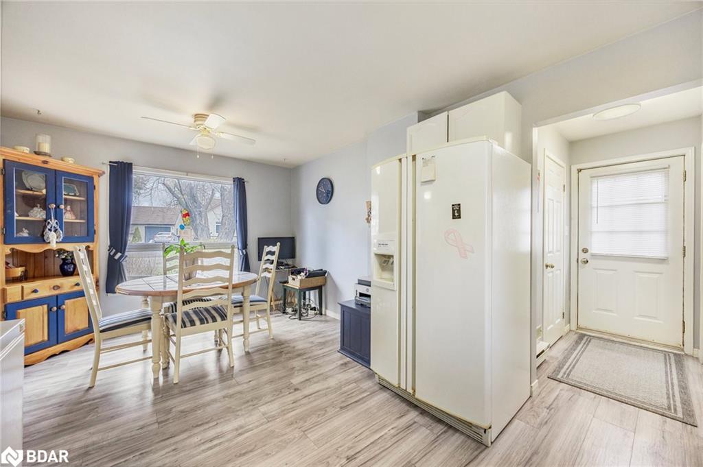 771 Roberts Road, Innisfil, ON - Indoor Photo Showing Dining Room