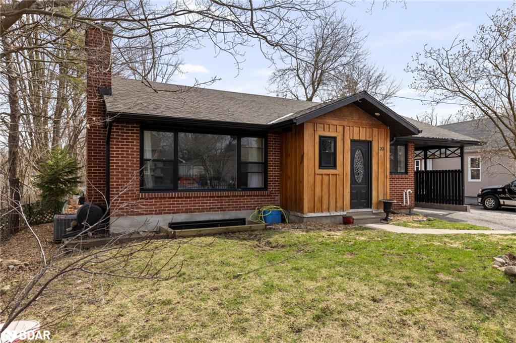 99 Wellington Street E, Barrie, ON - Outdoor