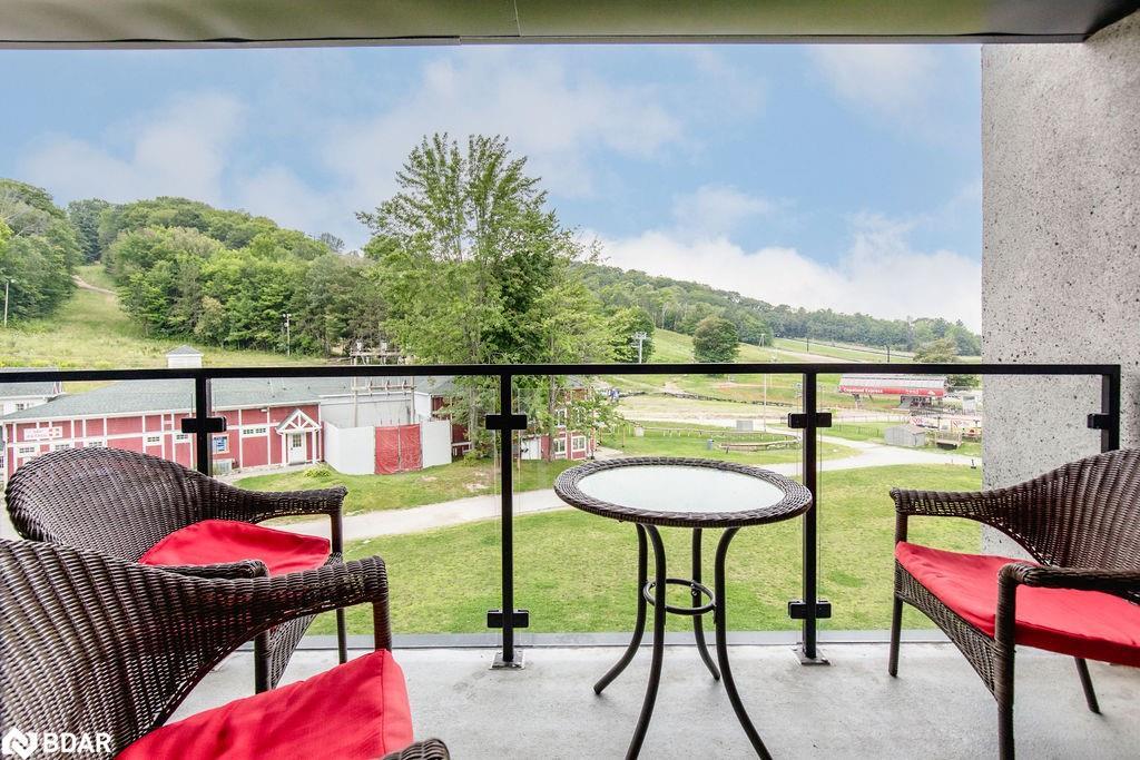 307-80 Horseshoe Boulevard, Oro-Medonte, ON - Outdoor With Balcony