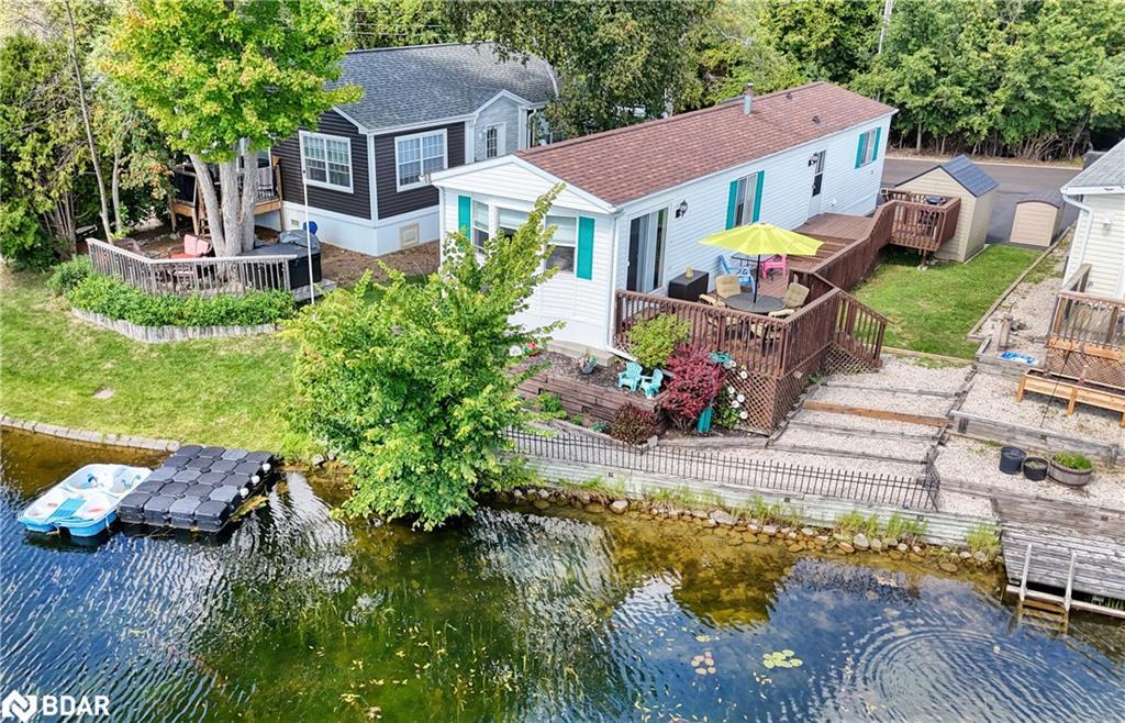 24 Jasper Heights, Puslinch, ON - Outdoor With Deck Patio Veranda