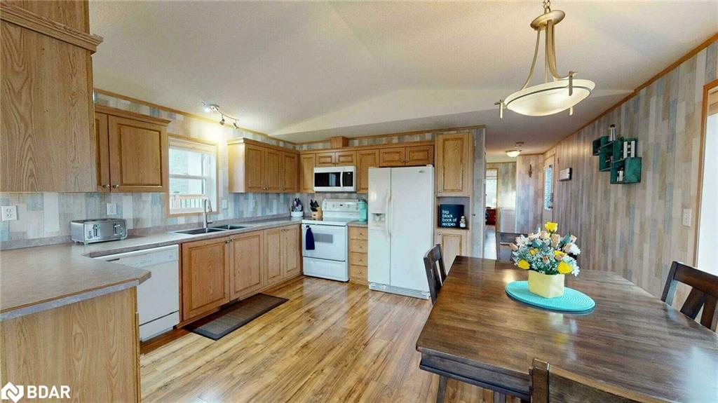 24 Jasper Heights, Puslinch, ON - Indoor