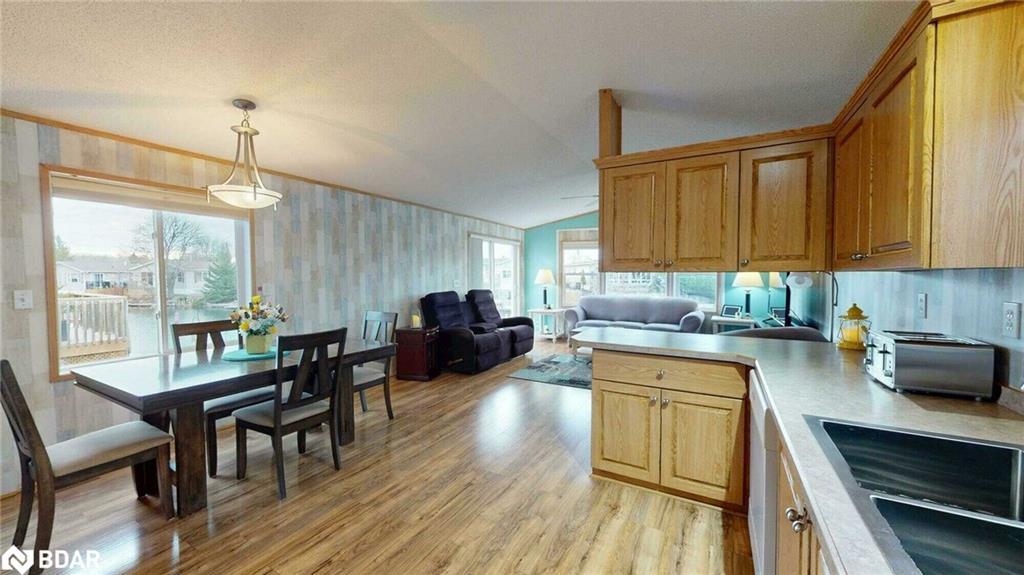 24 Jasper Heights, Puslinch, ON - Indoor