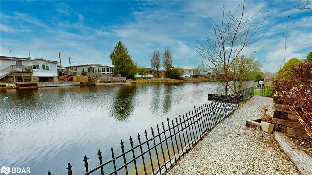 24 Jasper Heights, Puslinch, ON - Outdoor With Body Of Water With View