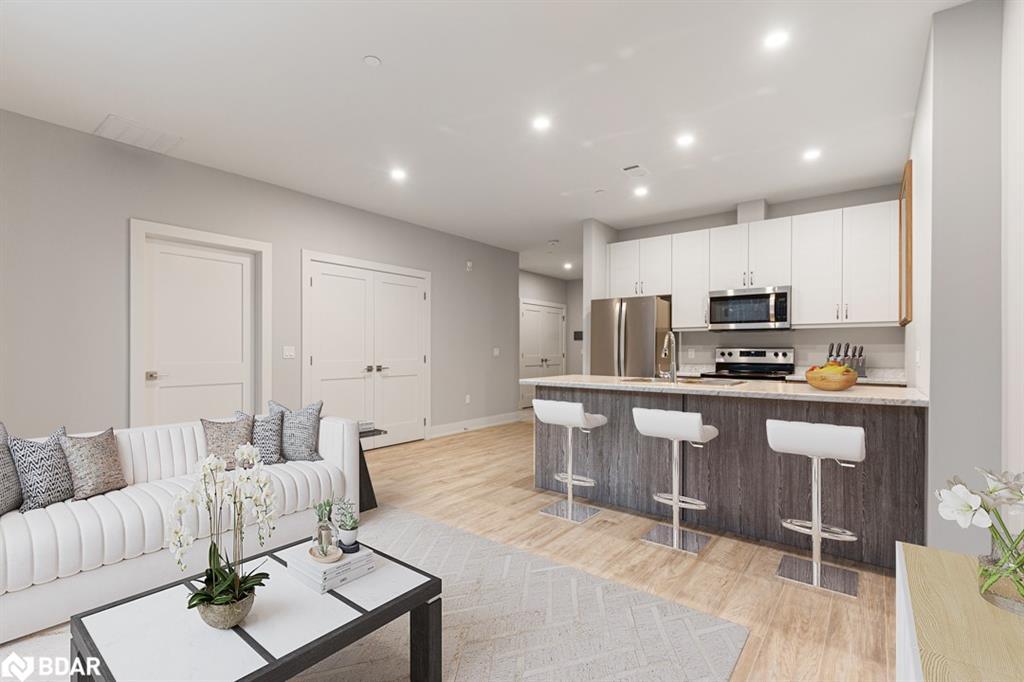 107-18 Campus Trail, Huntsville, ON - Indoor