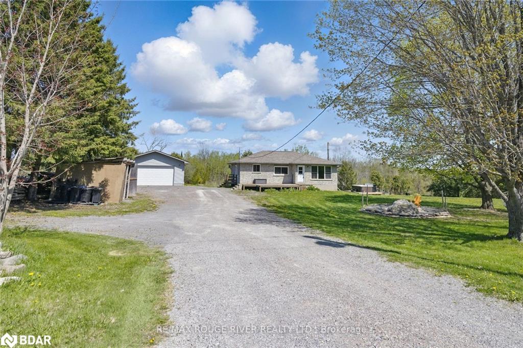 991 Douro Third Line, Douro-Dummer, ON - Outdoor