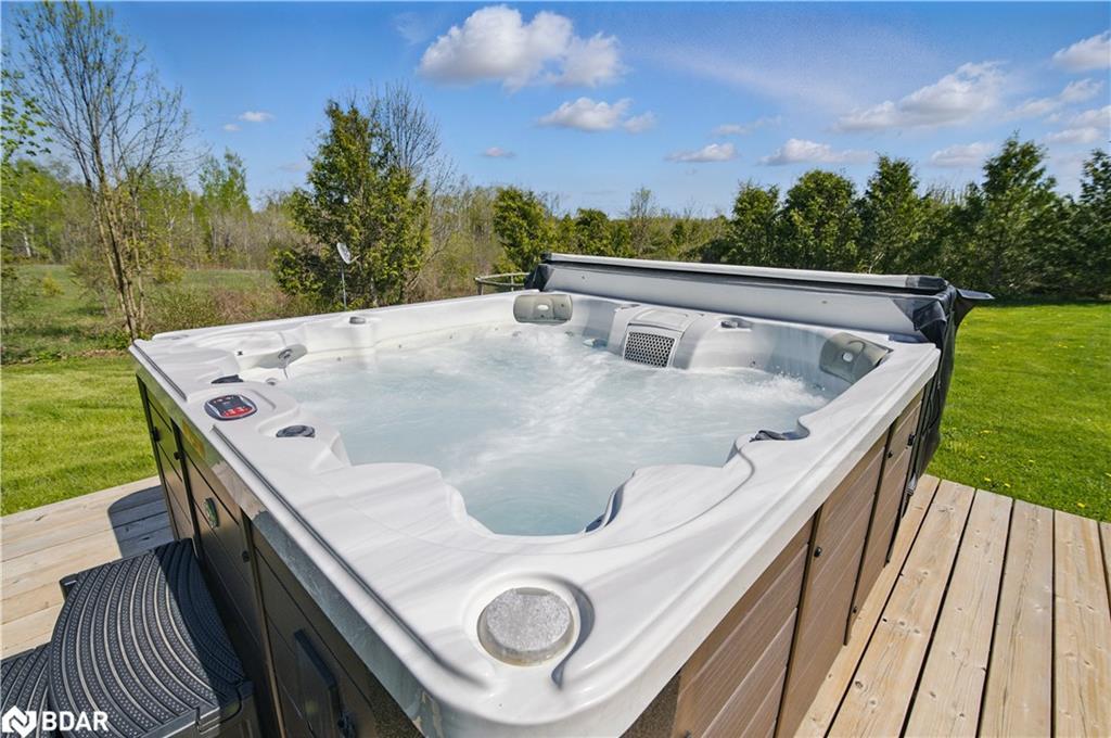 991 Douro Third Line, Douro-Dummer, ON - Outdoor