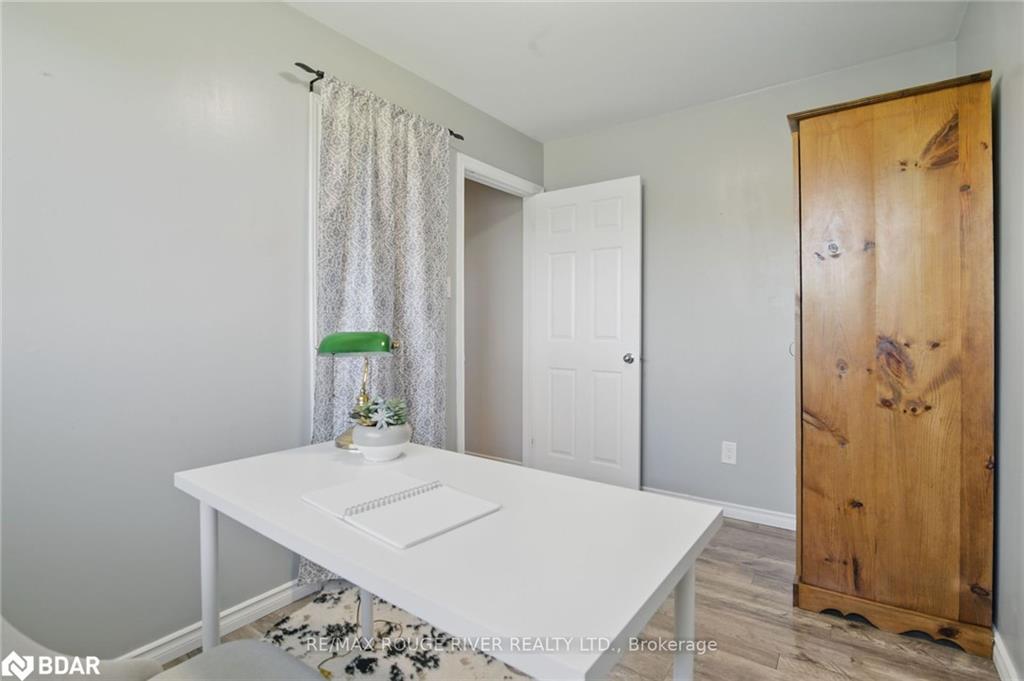 991 Douro Third Line, Douro-Dummer, ON - Indoor