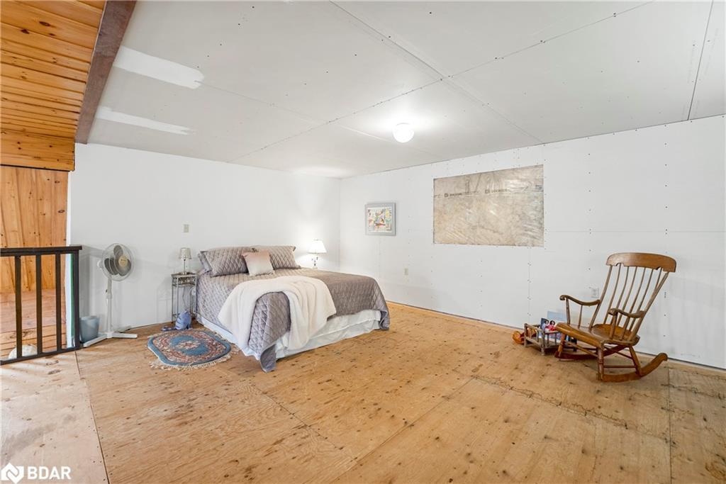 139 Hull'S Rd Road, North Kawartha Twp, ON - Indoor Photo Showing Bedroom