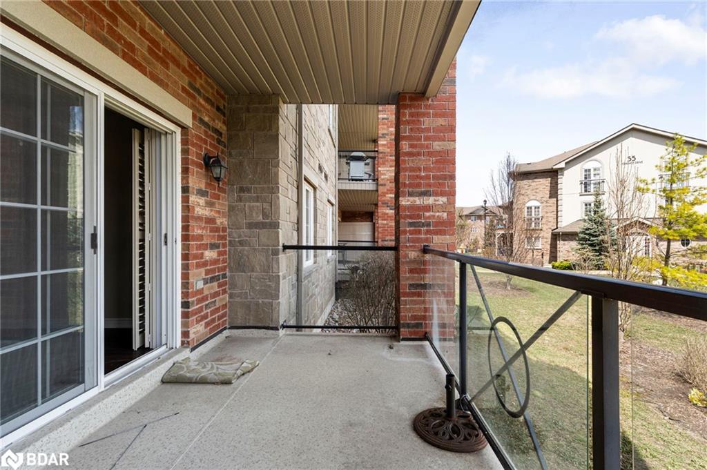 106-39 Ferndale Drive S, Barrie, ON - Outdoor With Balcony With Exterior