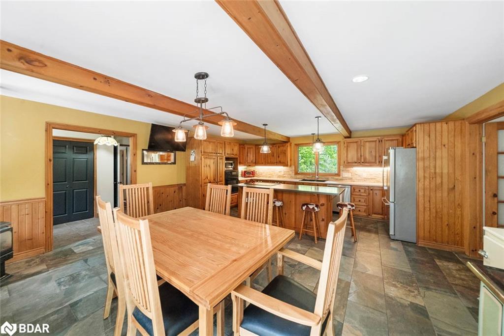 3923 Guest Road, Innisfil, ON - Indoor Photo Showing Dining Room