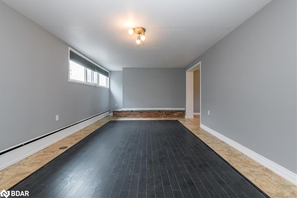 46 Eugenia Street, Barrie, ON - Indoor Photo Showing Other Room