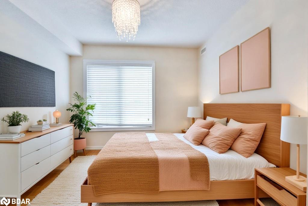 14-39 Coulter Street, Barrie, ON - Indoor Photo Showing Bedroom