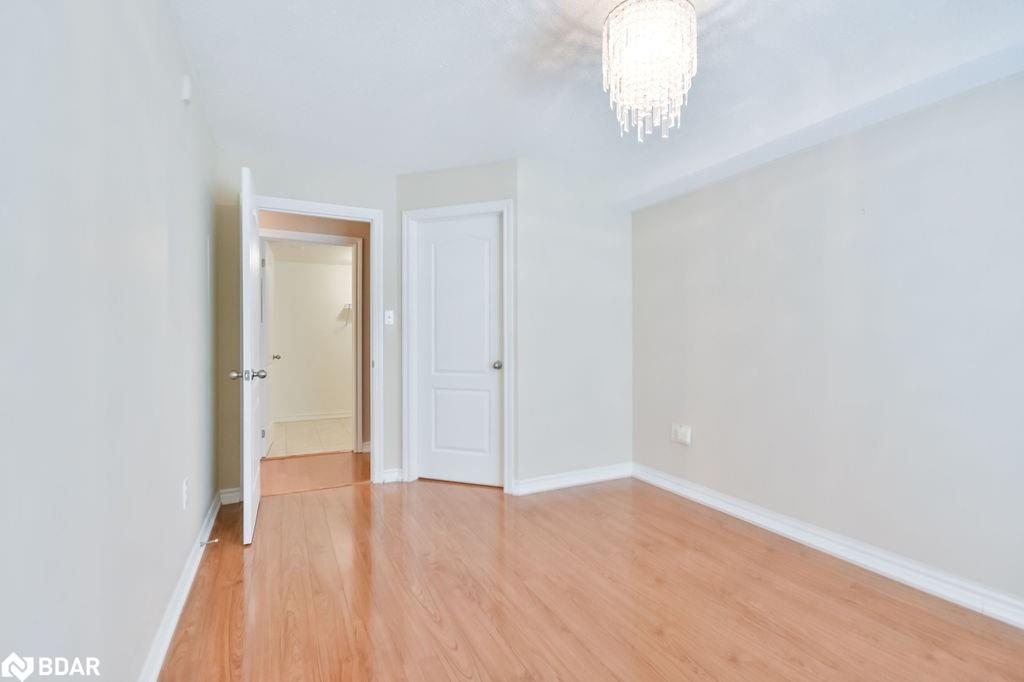 14-39 Coulter Street, Barrie, ON - Indoor Photo Showing Other Room