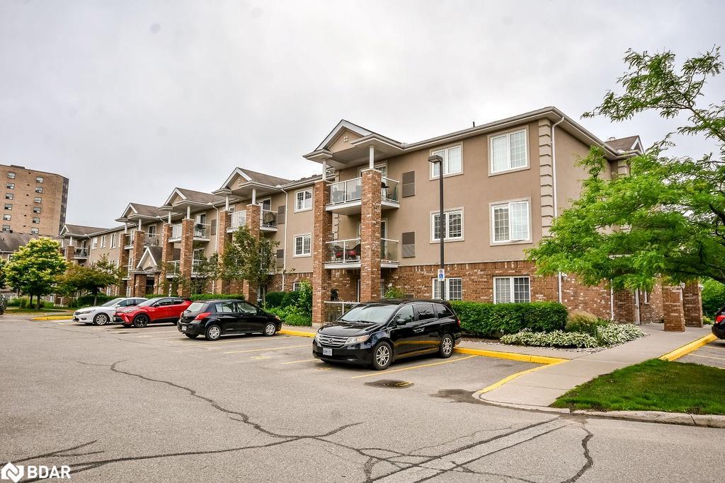 14-39 Coulter Street, Barrie, ON - Outdoor With Balcony With Facade