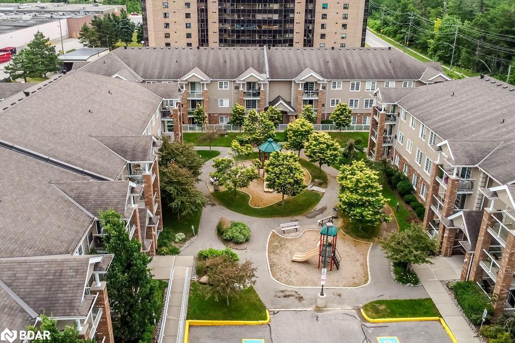 14-39 Coulter Street, Barrie, ON - Outdoor