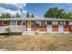 114 Malcolm Street Angus, ON L0M 1B0