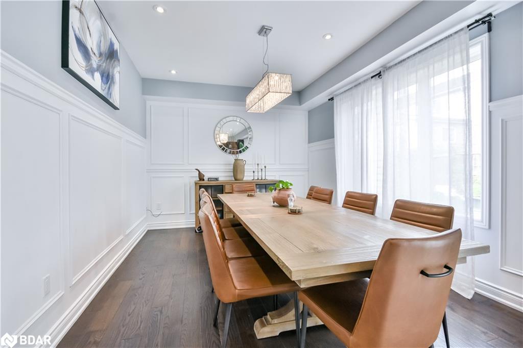 52 Elmbrook Drive, Barrie, ON - Indoor Photo Showing Dining Room