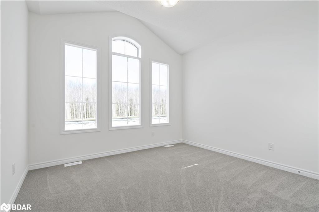 220 Ramblewood Drive, Wasaga Beach, ON - Indoor Photo Showing Other Room