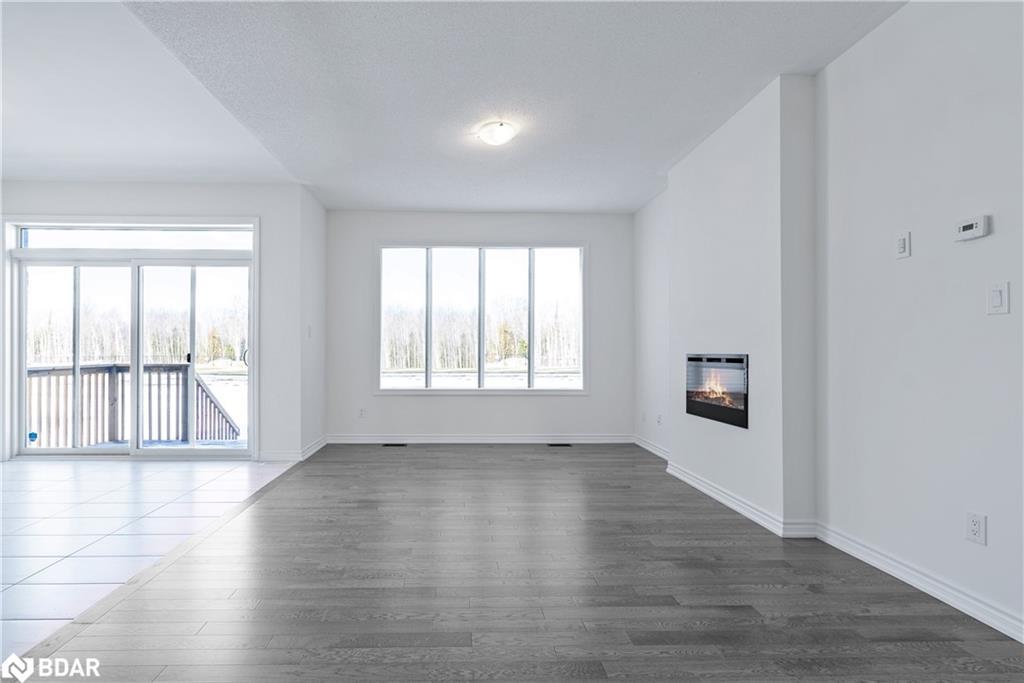 220 Ramblewood Drive, Wasaga Beach, ON - Indoor