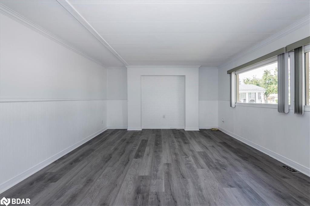 25 Hawthorne Drive, Innisfil, ON - Indoor Photo Showing Other Room