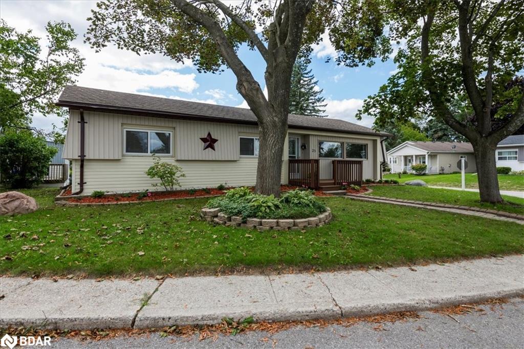 25 Hawthorne Drive, Innisfil, ON - Outdoor