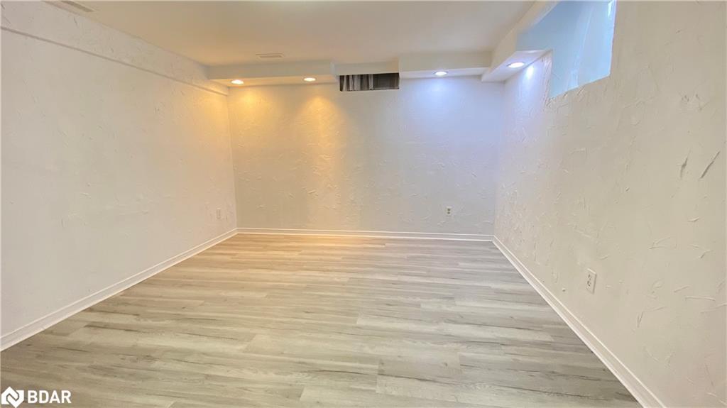 Bmst-22 Amblecote Place, Hamilton, ON - Indoor Photo Showing Other Room