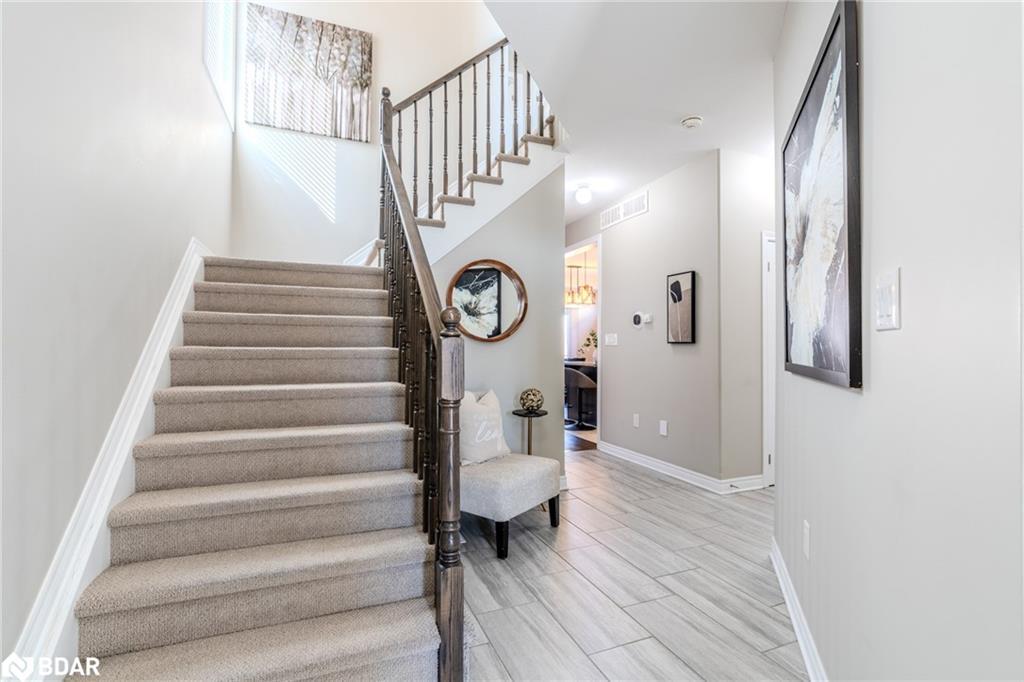 7787 Hanniwell Street, Niagara Falls, ON - Indoor Photo Showing Other Room