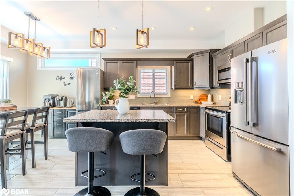 7787 Hanniwell Street, Niagara Falls, ON - Indoor Photo Showing Other Room