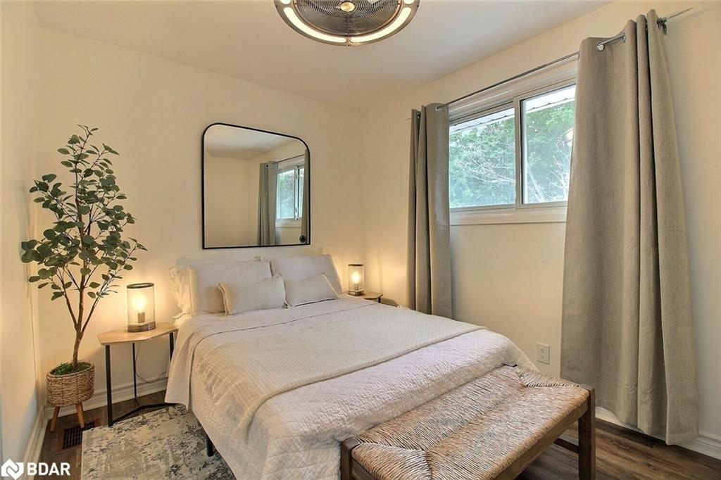 13 Parkside Drive, Quinte West, ON - Indoor Photo Showing Bedroom