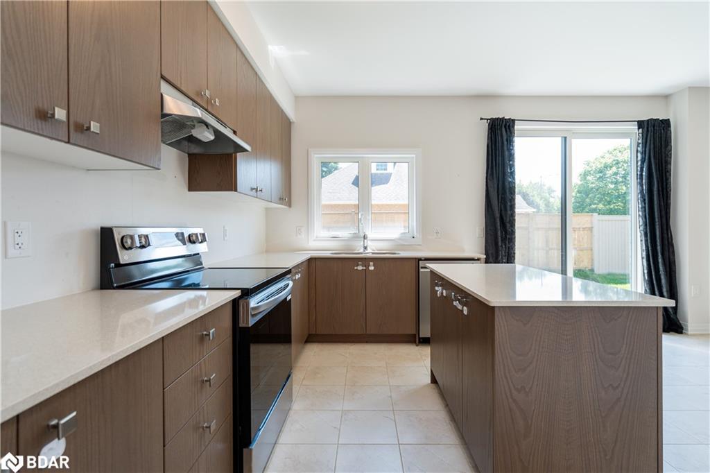 269 Dingman Street, Arthur, ON - Indoor Photo Showing Kitchen With Double Sink