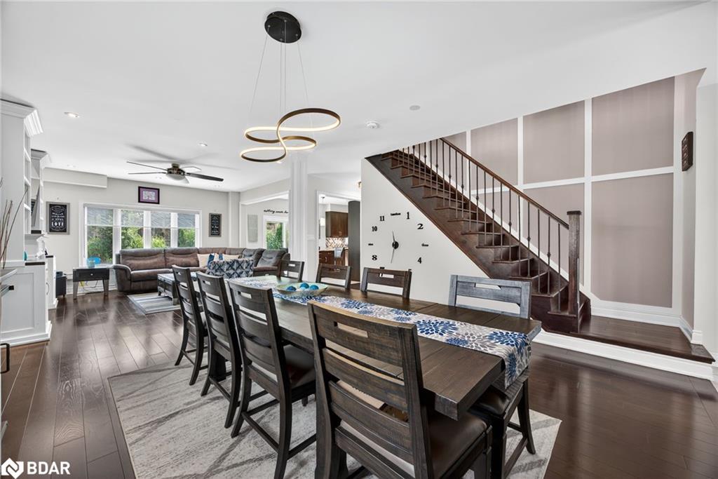 41 Landscape Drive, Oro-Medonte, ON - Indoor Photo Showing Dining Room