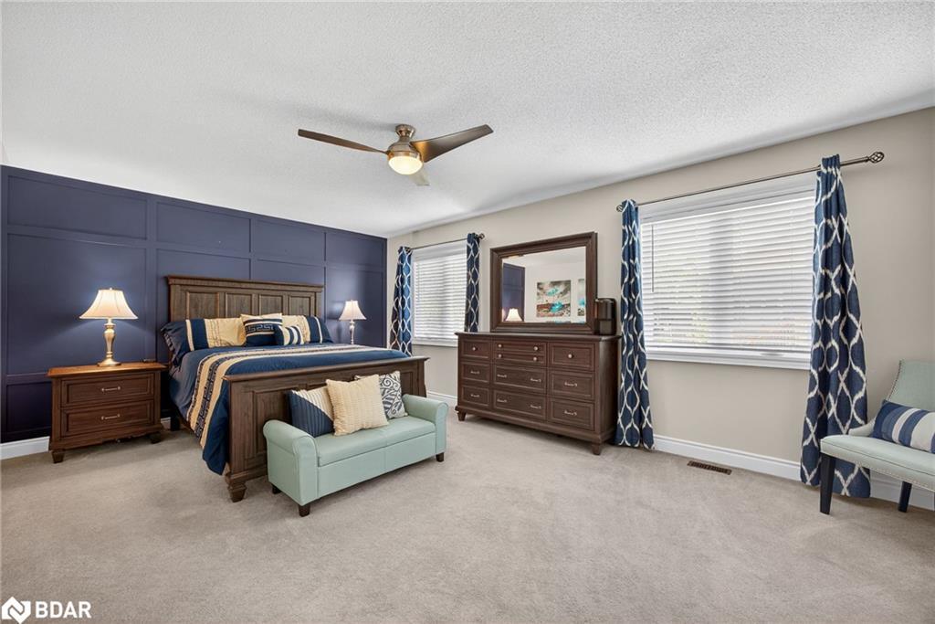 41 Landscape Drive, Oro-Medonte, ON - Indoor Photo Showing Bedroom
