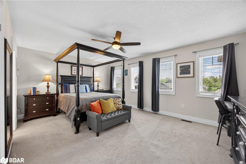 41 Landscape Drive, Oro-Medonte, ON - Indoor Photo Showing Bedroom